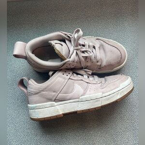 Light pink Nike dunks